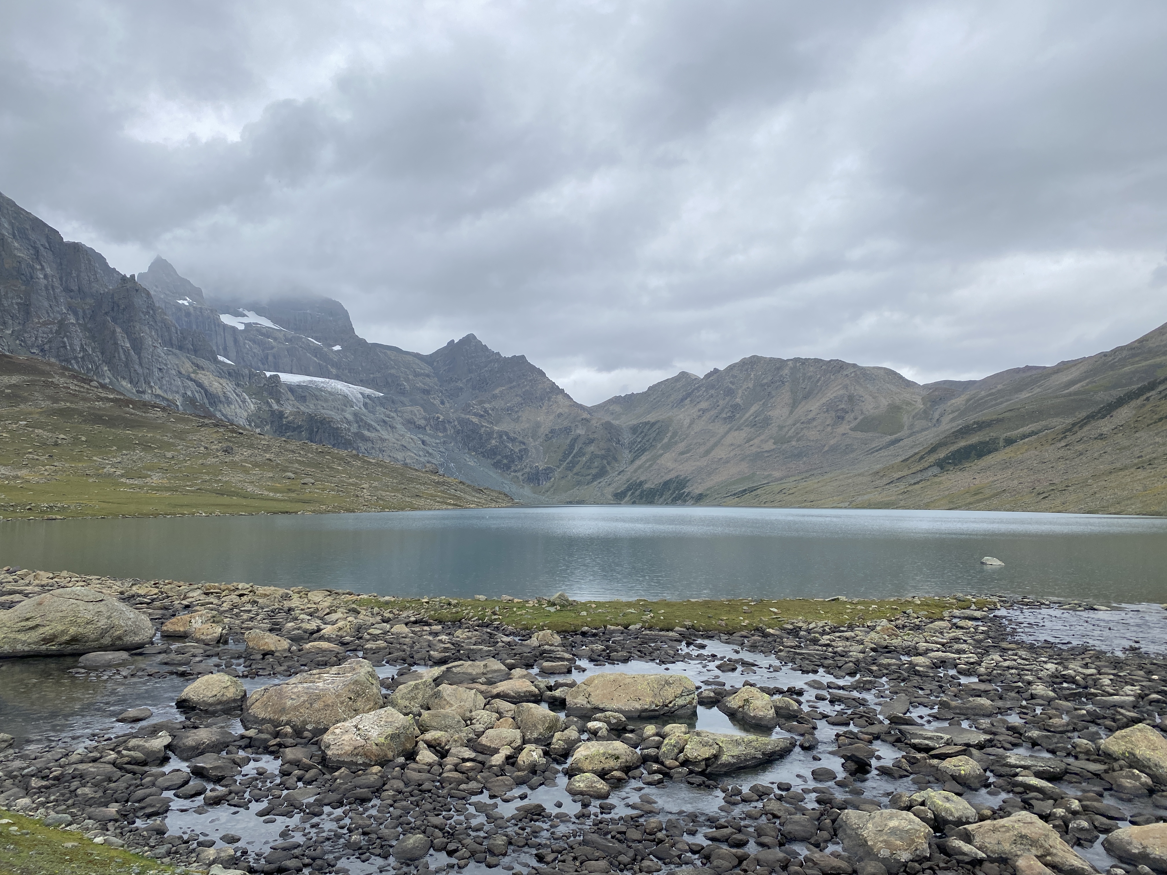 Kousarnag Lake Trek